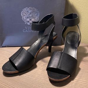 Vince Camuto Heals. Brand New w/ Box Size 11